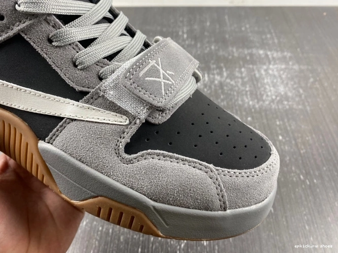 Cheap CHECK FZ8117-001 CUT THE JORDAN X TRAVIS SCOTT 0815